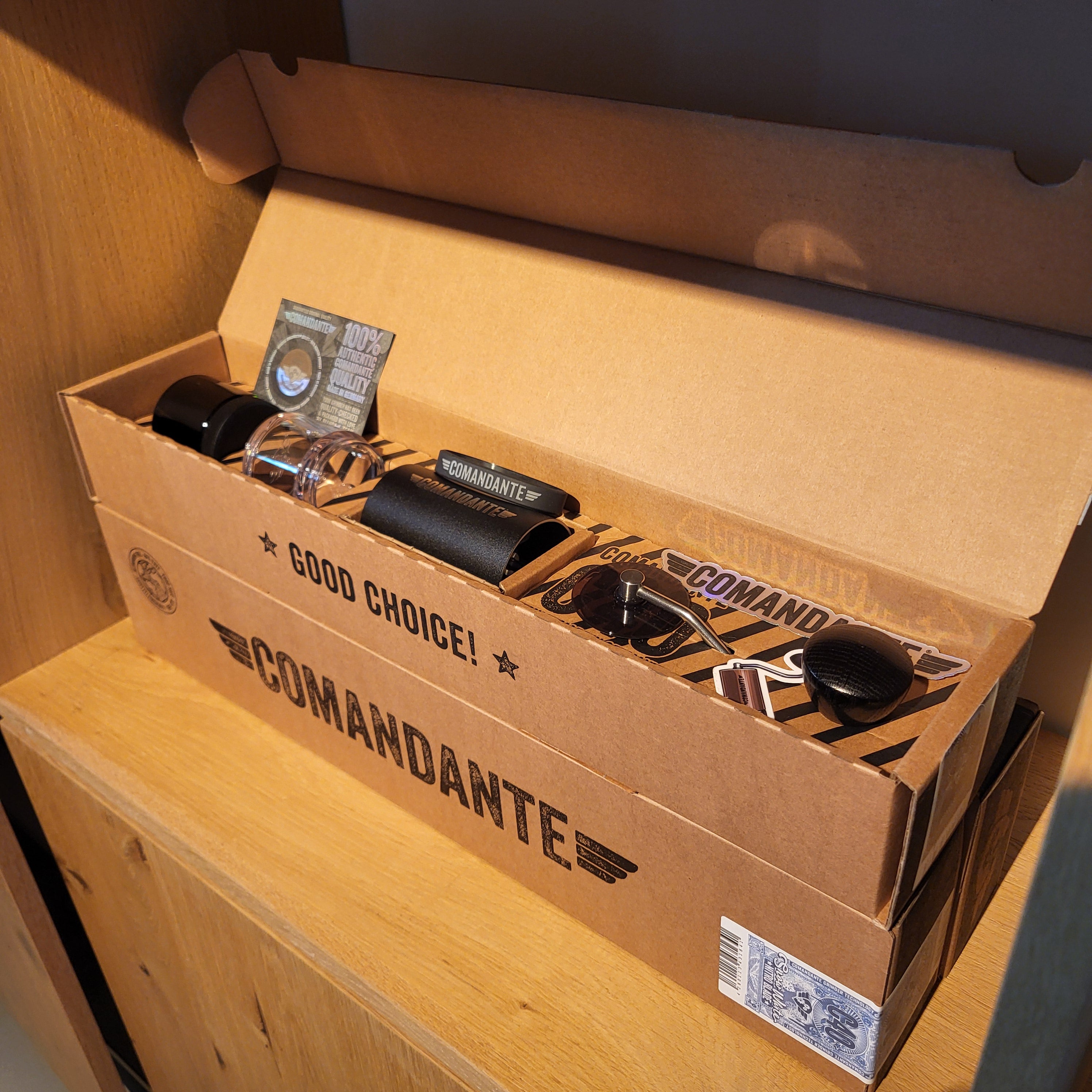 Comandante C40 MK4 Nitro Blade