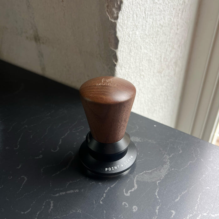 Muvna Adjustable Precision Tamper "Star" Ridged Walnut 53mm
